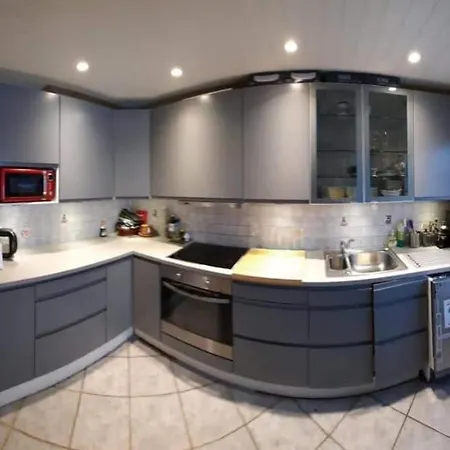 Modern & Cosy 4 Family In Daire Oslo